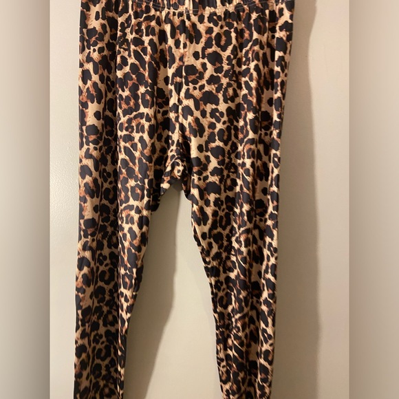 Leopard Animal print casual Leggings - Picture 5 of 10